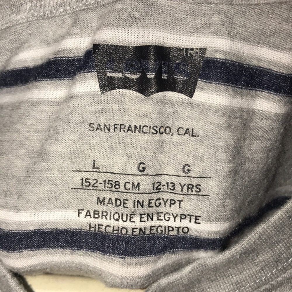 Boy’s Striped Levi’s Shirt - Picture 7 of 7